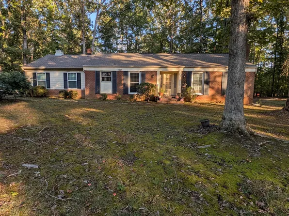 995 Shadwell Rd, Keswick, VA 22947