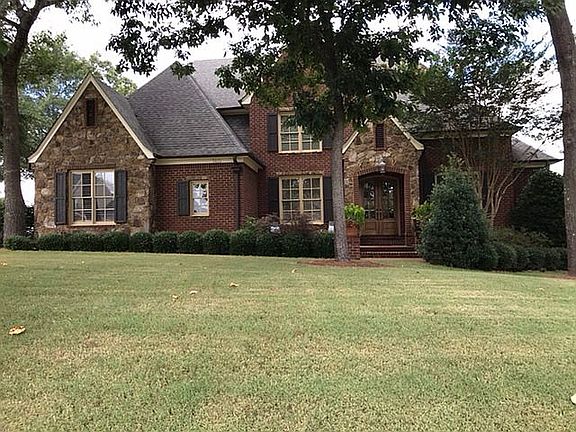 2nd image of 160 Greenbrier Lakes Blvd