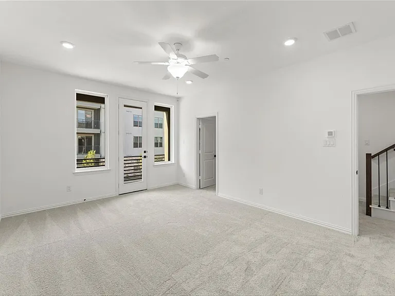 1279 Doris May Dr — Photo 13