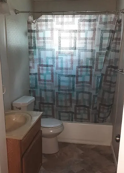 65 Hollingsworth Mnr — Photo 5