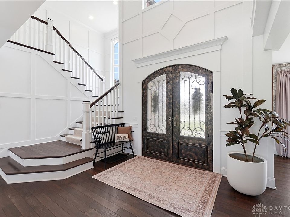 てるっち 8231 Turning Leaf Xing, Springboro, OH 45066 | Zillow