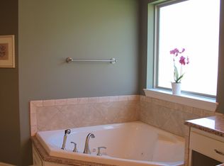 437 E Frenchmans Bend Rd, Monroe, LA 71203