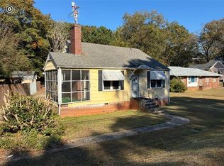 76 Fayetteville Rd, Fairburn, GA 30213