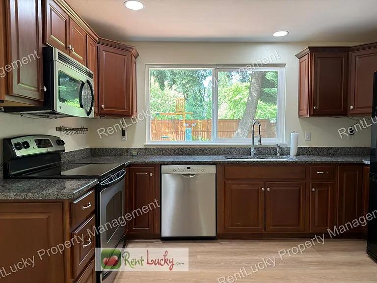 31911 42nd Ave SW — Photo 16