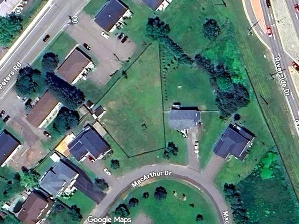 25 Macarthur Dr, Charlottetown, PE C1A 6N2