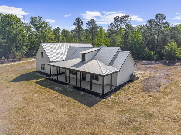 1720 Boyer Rd, Holly Hill, SC 29059
