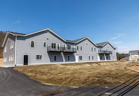4th image of 150 State Rd E #11