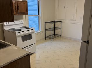 725 Pennsylvania Ave APT 2, Irwin, PA 15642