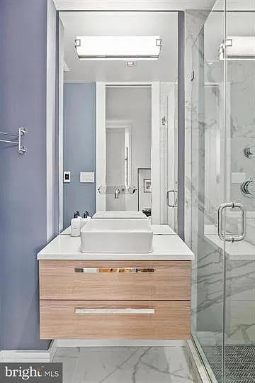 1900 Biltmore St NW #7 — Photo 8