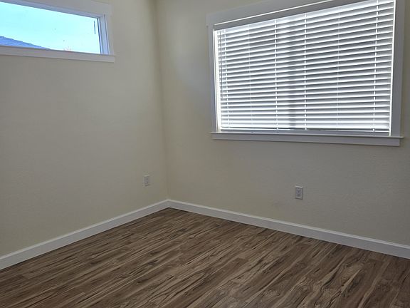 2nd image of 16057 Via Primero