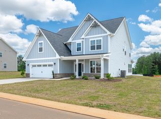 443 Ravensworth Dr, Garner, NC 27529