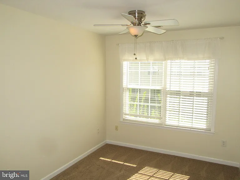 181 Gillespie Ave — Photo 13
