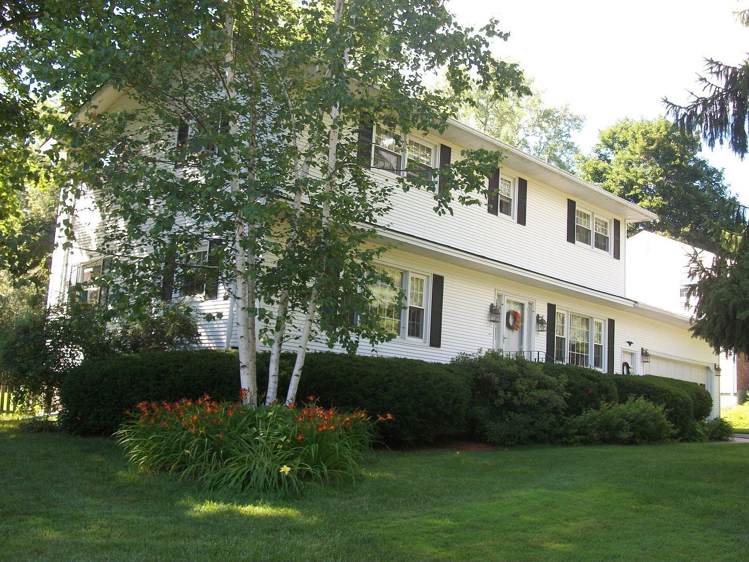 32 Gravesleigh Ter, Pittsfield, MA 01201 Zillow