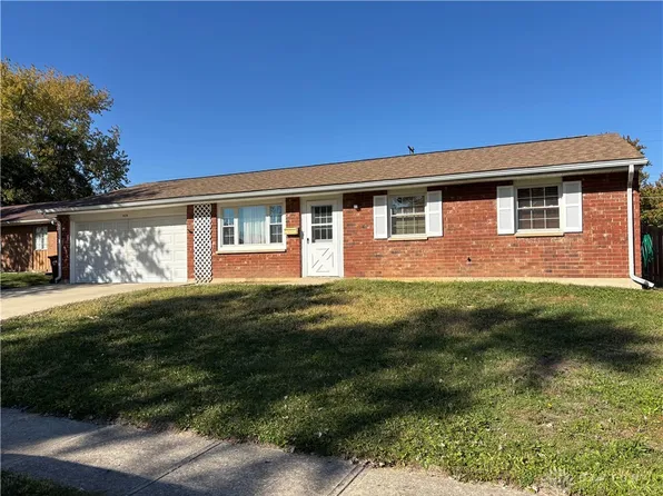1620 Haverhill Dr, Piqua, OH 45356