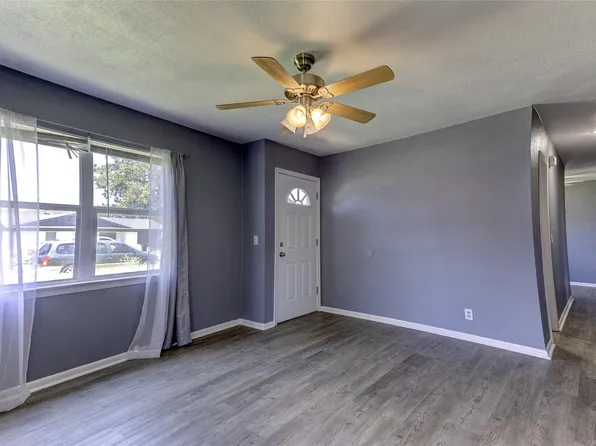 1415 Phoenix Dr, Wichita Falls, TX 76306