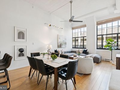 2429 Locust St #318, Philadelphia, PA, 19103