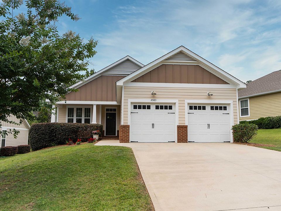 1st image of 2583 Halleck Ln