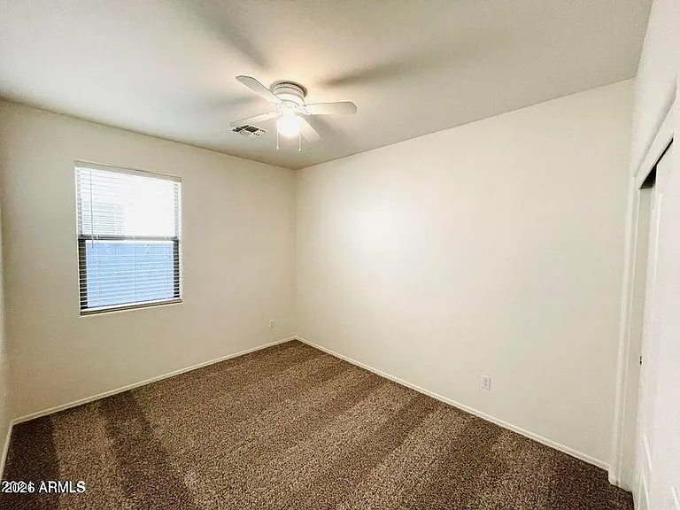 28488 N Sunset Dr — Photo 10