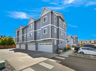 5690 Sunstone Pl UNIT 101, Ferndale, WA 98248