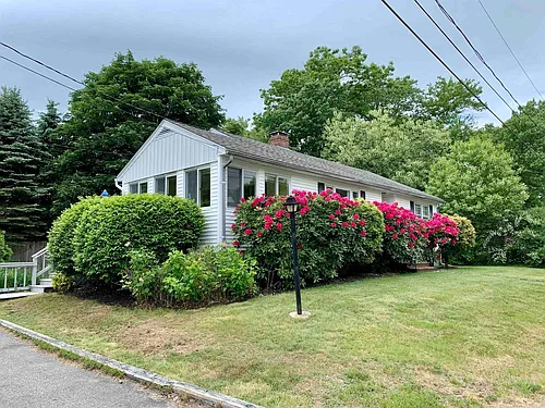 18 Baker Ave Photo 1