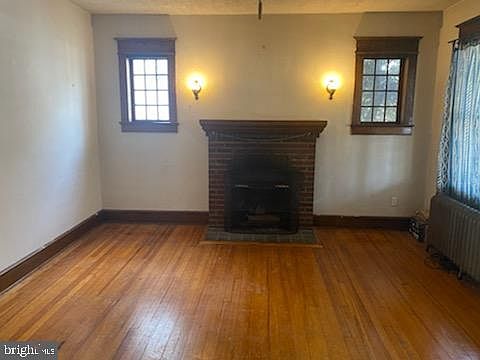 2nd image of 1707 Newton St NE