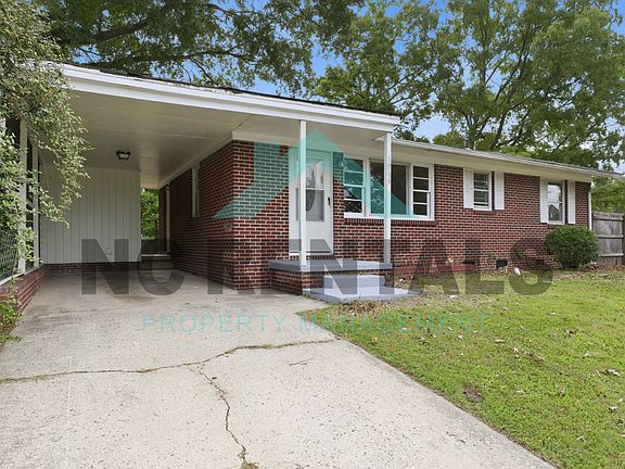2nd image of 1800 Woodmere Dr