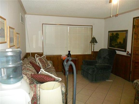 2nd image of 8109 Sandland Dr