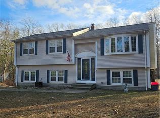 296 Hope Furnace Rd, Hope, RI 02831