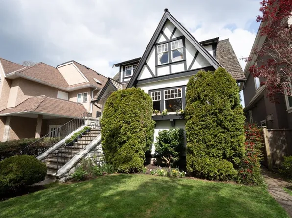 3771 W 31st Ave, Vancouver, BC V6S 1Y1