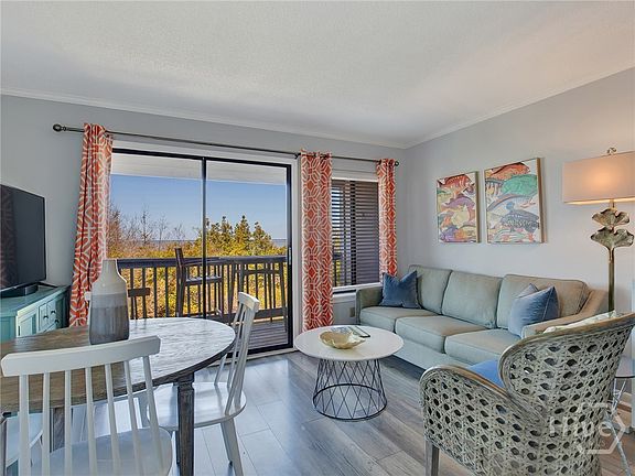 3rd image of 1217 Bay Street #208B