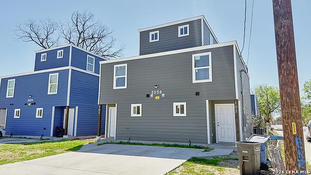3038 W Salinas St #101 — Photo 28