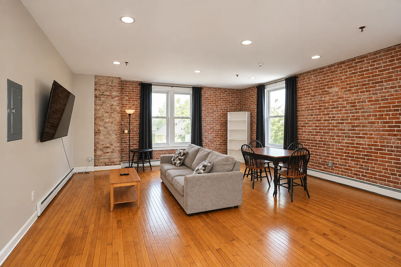 74 Carroll St — Photo 2