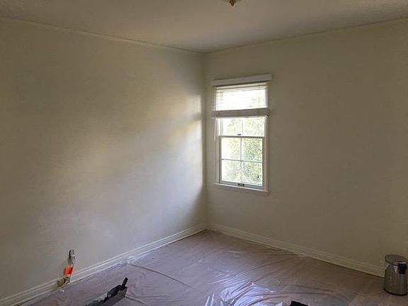 5th image of 738 Moreno Ave