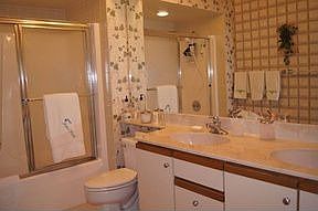 3rd image of 6156 Singletree Ln