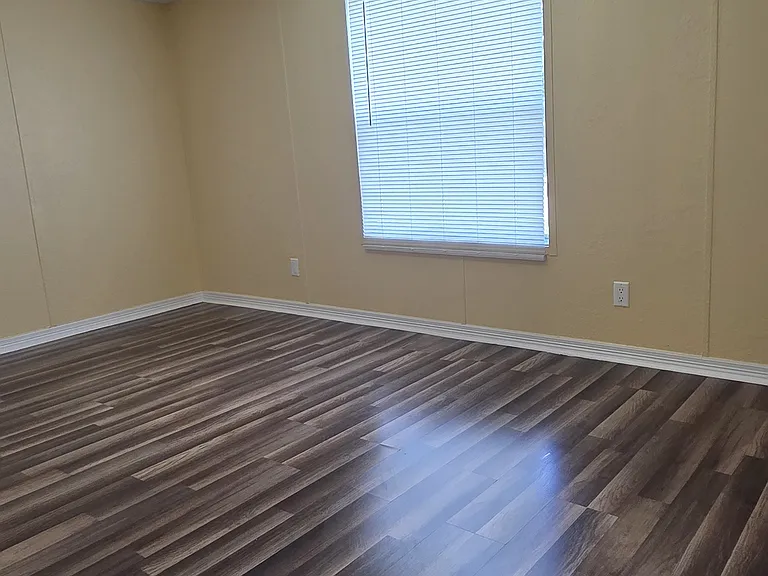 243 E Saint Charles Dr #2 — Photo 22