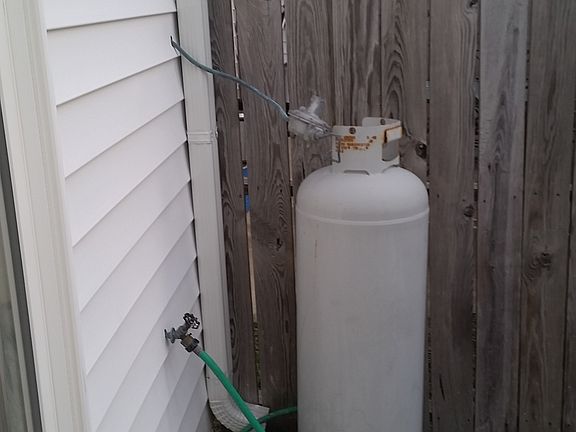 5th image of 3930 Zz6 Sterling Pointe Dr