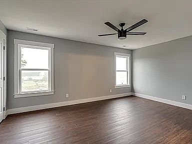 5th image of 1322 Unity Dr NE