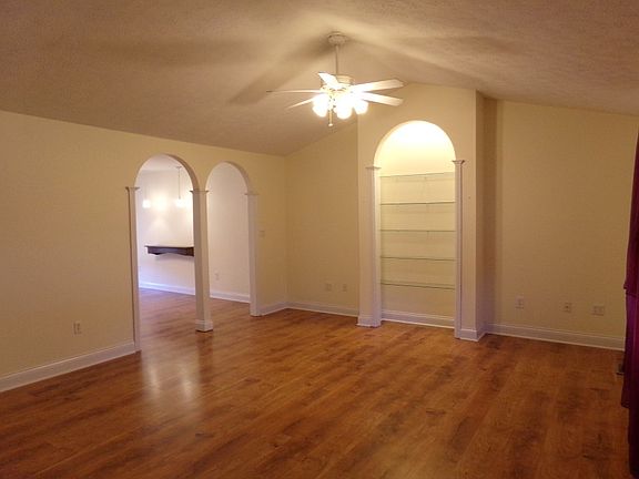 Impressive Arches & Columns