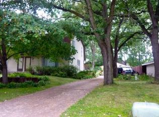 2202 Rockstone Ln #2202, New Brighton, MN 55112