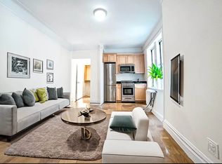 117 W 13th St #309, New York, NY 10011