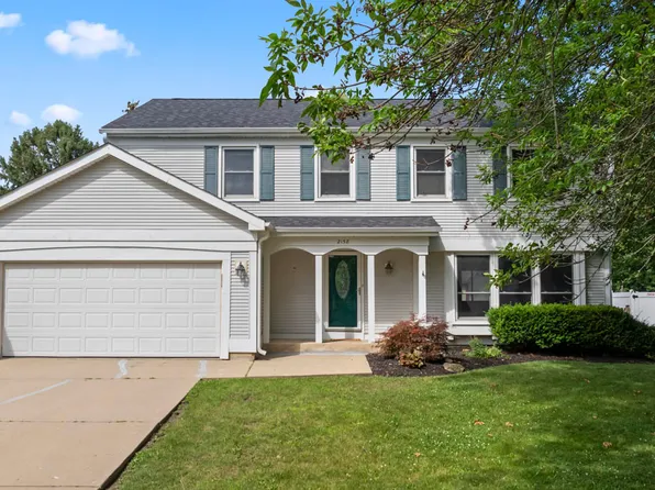 2158 Countryside Cir, Naperville, IL 60565