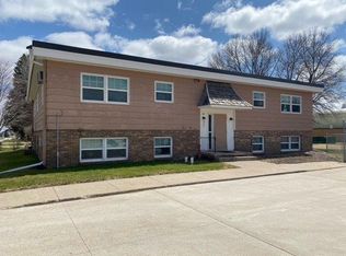 301 S 3rd St APT 7, Arlington, SD 57212