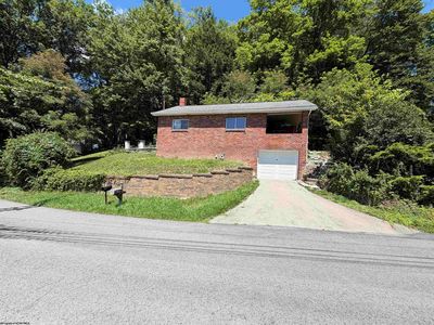 292 Sterling Rd, Fairmont, WV, 26554