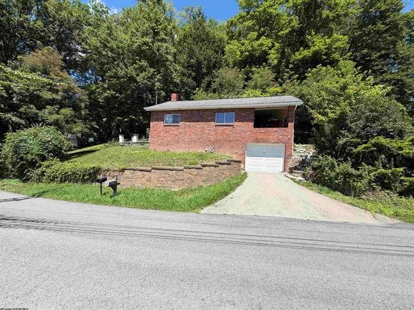 292 Sterling Rd, Fairmont, WV 26554