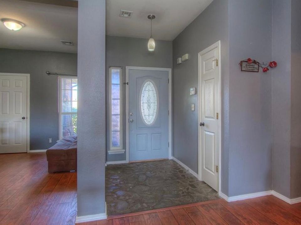 1st image of 21268 E 40th St