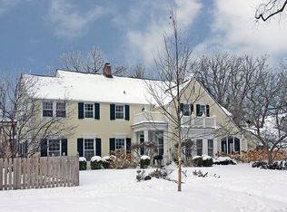 680 Locust St, Winnetka, IL 60093