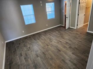 1036 Ruby Ln, Orange, TX 77630