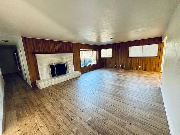 5th image of 5770 Live Oak Ln