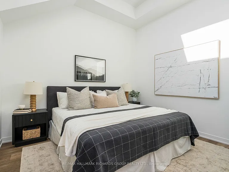 31 Huron St #Penthouse 610 — Photo 8