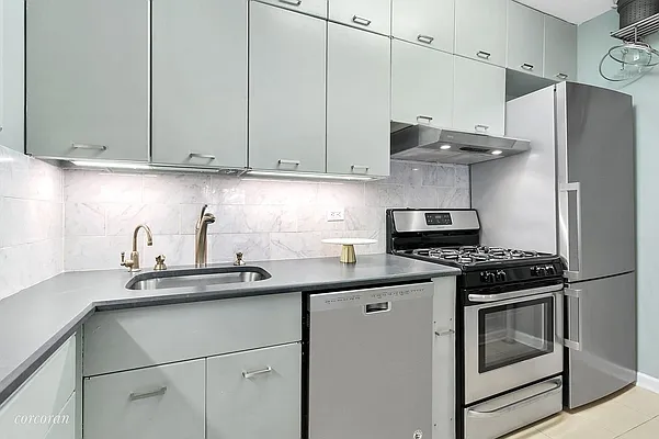 Sold by Corcoran | media 6